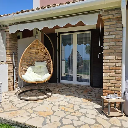 Feriehus Corfu Menigos *