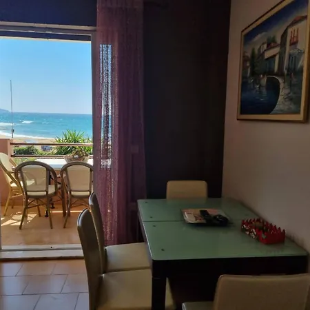 Casa de Férias Corfu Menigos