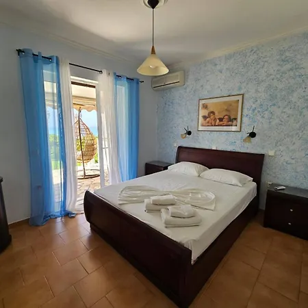 Corfu Menigos Casa de Férias *
