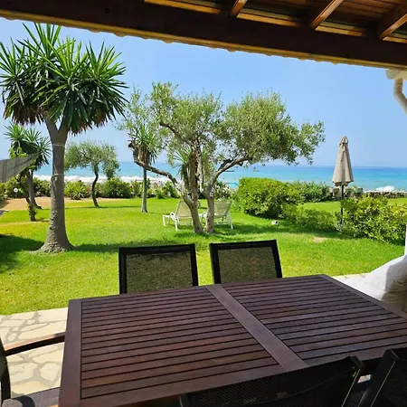 Corfu Menigos Casa de Férias *
